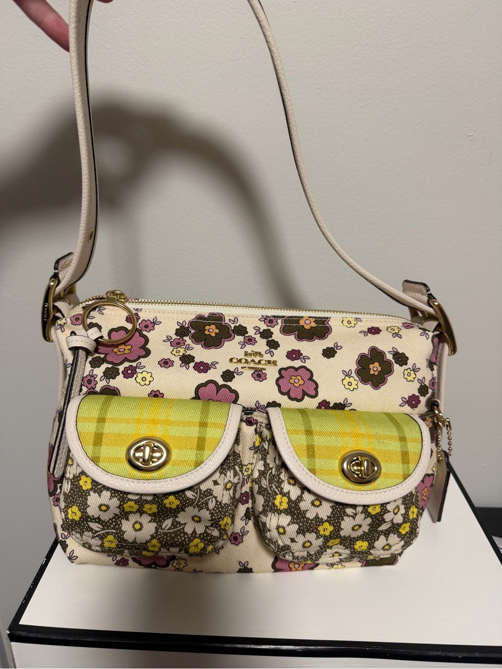 Coach Cargo Floral Bag With Floral Print - Turnlock Cargo - Picture 3 of 5